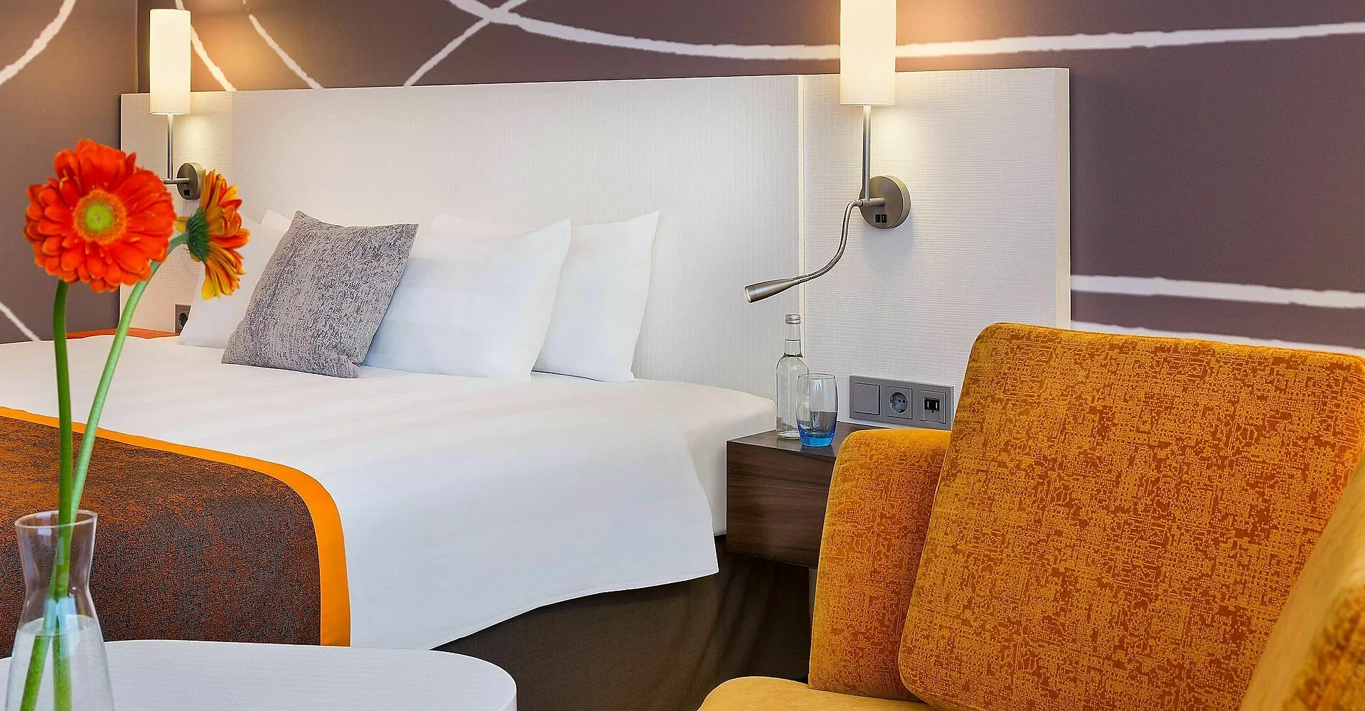 Holiday Inn Amszterdam 4*,  Hollandia